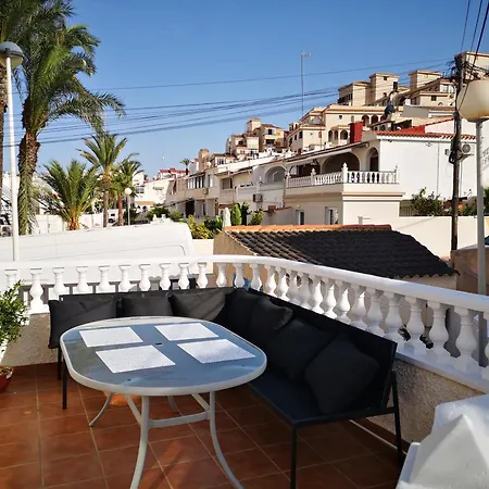 Bungalo De Ines Con 2 Terrazas Y Patio 度假居