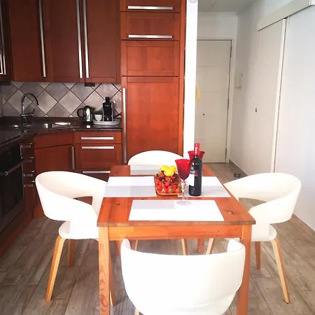 Дом отдыха Bungalo De Ines Con 2 Terrazas Y Patio