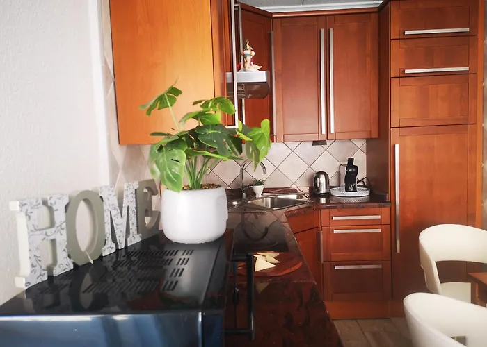 度假居 Bungalo De Ines Con 2 Terrazas Y Patio *