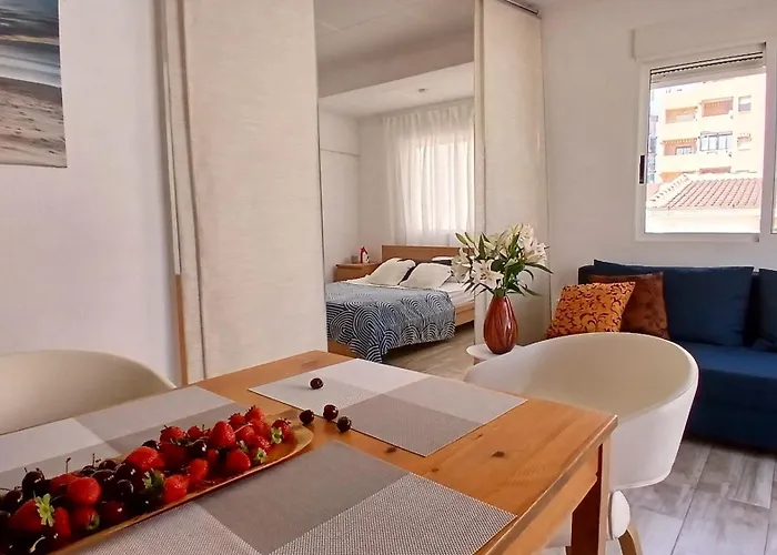 Bungalo De Ines Con 2 Terrazas Y Patio *